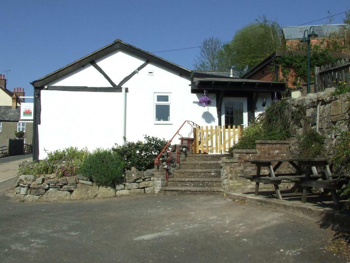 Welsh Row House Apartman Llandegla Kültér fotó