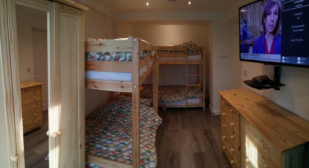 Welsh Row House Apartman Llandegla Kültér fotó