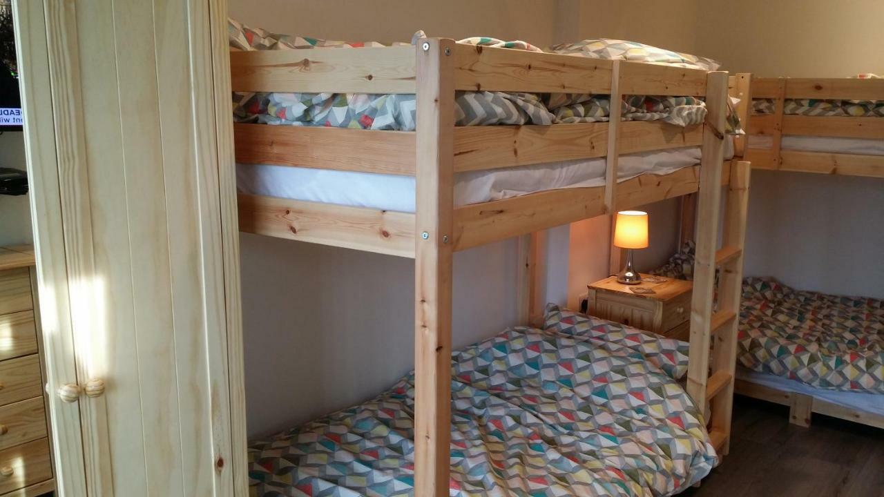 Welsh Row House Apartman Llandegla Kültér fotó