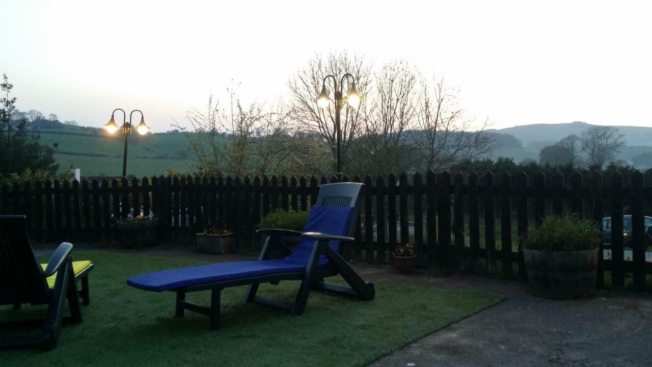Welsh Row House Apartman Llandegla Kültér fotó